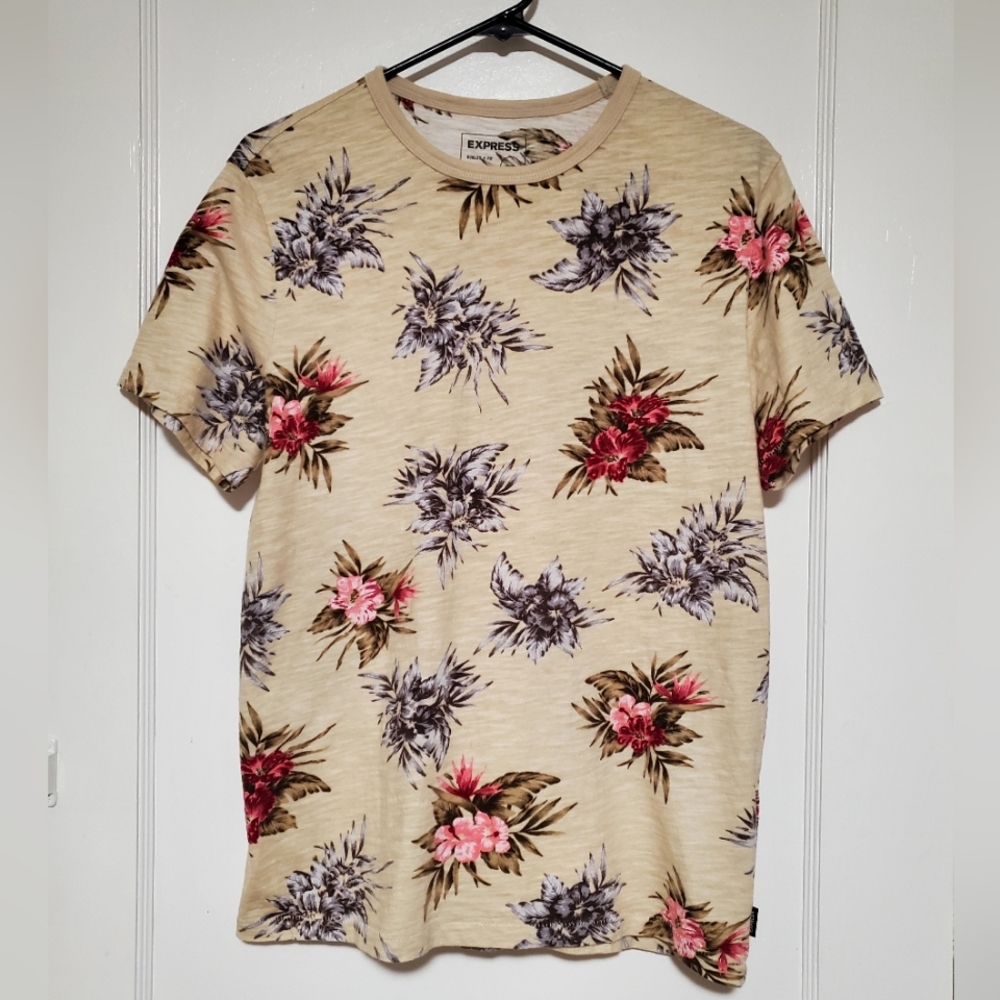 NWOT Express tropical floral men's tee sz M